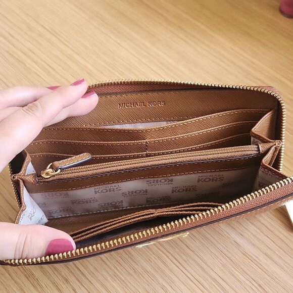 Michael Kors Brown Pebbled Leather Accordion Ziparound Wallet - Picture 6 of 10